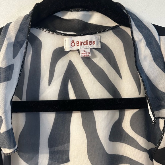 Zebra Pint top - Picture 3 of 4